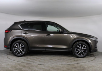 Подержанный автомобиль Mazda CX-5 2018 года (4 фото)