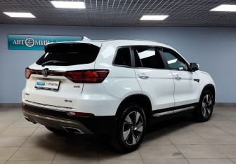 Подержанный автомобиль Changan CS75 2021 года (5 фото)