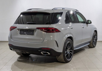 Новый Mercedes-Benz GLE 2025 (2 фото)
