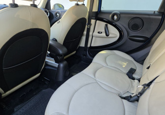 Подержанный автомобиль MINI Countryman 2012 года (10 фото)
