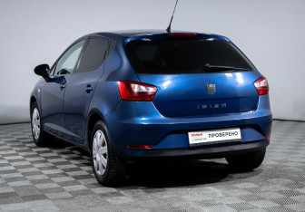 Подержанный автомобиль SEAT Ibiza Hatchback 2012 года (7 фото)