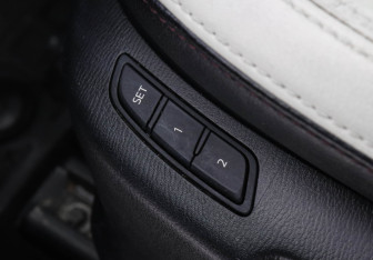 Подержанный автомобиль Mazda CX-5 2016 года (14 фото)