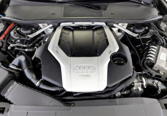 Подержанный автомобиль Audi A6 Sedan 2018 года (9 фото)