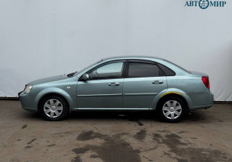 Подержанный автомобиль Chevrolet Lacetti Sedan 2007 года (5 фото)