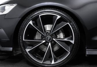 Подержанный автомобиль Audi A6 Sedan 2016 года (27 фото)