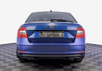 Подержанный автомобиль Skoda Octavia Liftback 2019 года (6 фото)