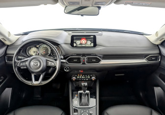 Подержанный автомобиль Mazda CX-5 2020 года (14 фото)