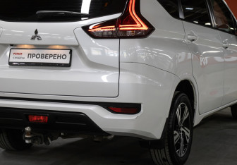 Подержанный автомобиль Mitsubishi Xpander 2021 года (23 фото)