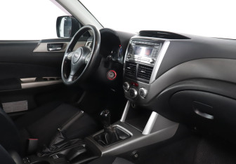 Подержанный автомобиль Subaru Forester Suv 2008 года (7 фото)