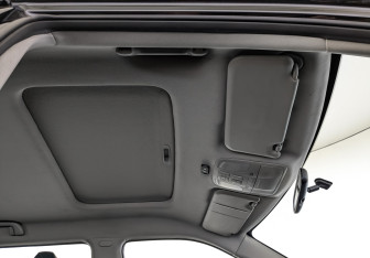 Подержанный автомобиль Москвич 3 2023 года (23 фото)