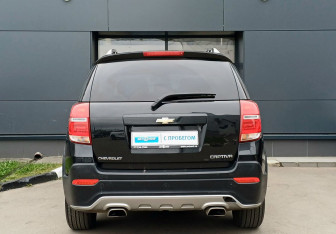 Подержанный автомобиль Chevrolet Captiva 2014 года (6 фото)