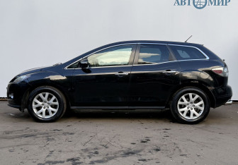 Подержанный автомобиль Mazda CX-7 2008 года (8 фото)