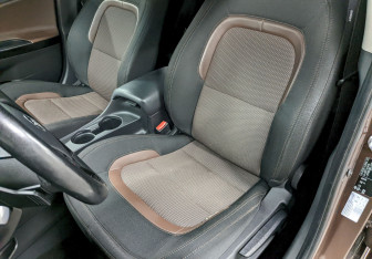 Подержанный автомобиль Kia Ceed Hatchback 2014 года (14 фото)