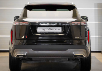 Подержанный автомобиль Jaecoo J7 2023 года (5 фото)