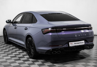 Подержанный автомобиль Geely Preface 2024 года (7 фото)