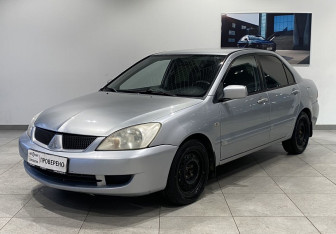 Подержанный автомобиль Mitsubishi Lancer Sedan 2006 года (1 фото)