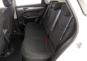 Подержанный автомобиль Haval Jolion 2023 года (18 фото)