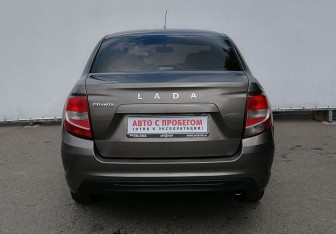Подержанный автомобиль LADA (ВАЗ) Granta Sedan 2018 года (6 фото)