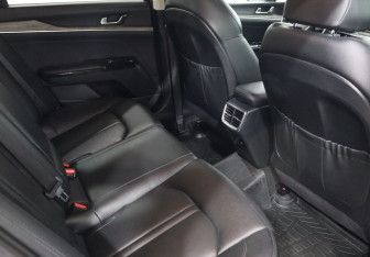 Подержанный автомобиль Kia K5 2021 года (22 фото)