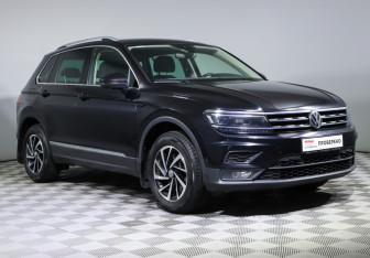 Подержанный автомобиль Volkswagen Tiguan 2018 года (3 фото)