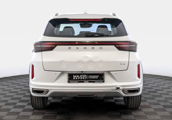 Подержанный автомобиль Exeed LX 2022 года (6 фото)