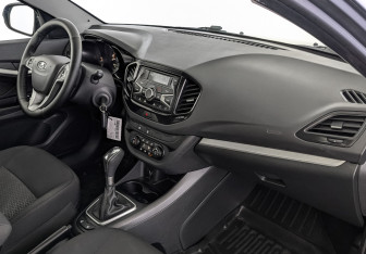 Подержанный автомобиль LADA (ВАЗ) Vesta Sedan 2020 года (13 фото)