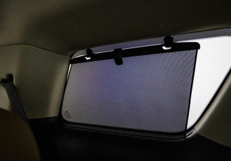 Подержанный автомобиль Kia Carnival 2021 года (20 фото)