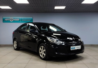 Подержанный автомобиль Hyundai Solaris Sedan 2012 года (3 фото)