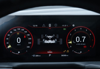 Подержанный автомобиль Exeed TXL 2023 года (11 фото)