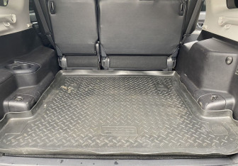 Подержанный автомобиль Mitsubishi Pajero 2011 года (13 фото)