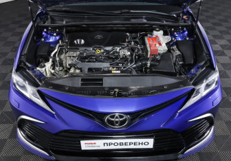 Подержанный автомобиль Toyota Camry Sedan 2021 года (9 фото)