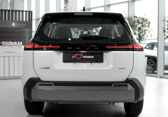 Новый Toyota RAV4 2026 (6 фото)
