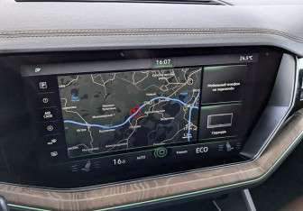Подержанный автомобиль Volkswagen Touareg 2019 года (26 фото)
