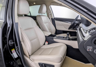 Подержанный автомобиль Lexus GS 2014 года (24 фото)