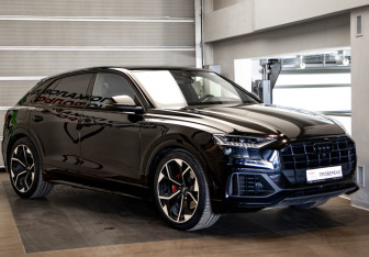 Подержанный автомобиль Audi Q8 2019 года (3 фото)