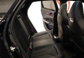 Подержанный автомобиль Changan UNI-V 2024 года (23 фото)