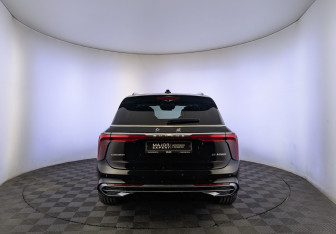 Новый Hongqi E-HS9 2021 (6 фото)