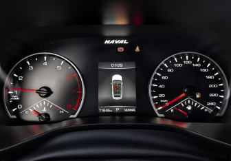 Подержанный автомобиль Haval Jolion 2023 года (16 фото)