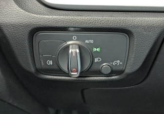 Подержанный автомобиль Audi A3 Sedan 2014 года (25 фото)