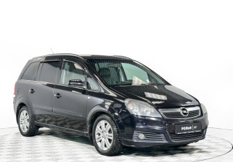 Подержанный автомобиль Opel Zafira Compactvan 2007 года (3 фото)