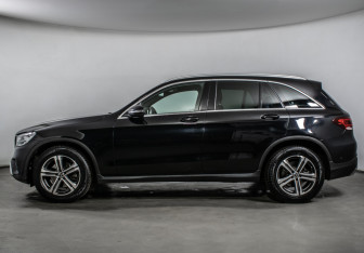 Подержанный автомобиль Mercedes-Benz GLC Coupe 2021 года (8 фото)