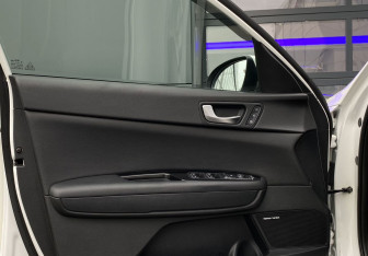 Подержанный автомобиль Kia Optima Sedan 2019 года (21 фото)