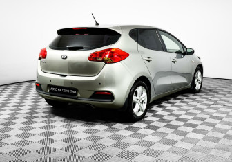 Подержанный автомобиль Kia Ceed Hatchback 2014 года (5 фото)