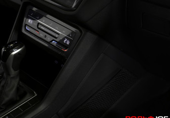 Подержанный автомобиль Volkswagen Tiguan 2021 года (17 фото)