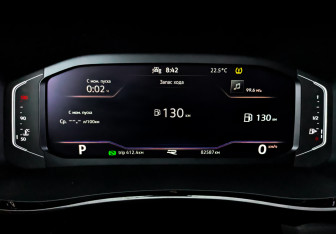 Подержанный автомобиль Volkswagen Caravelle 2020 года (13 фото)