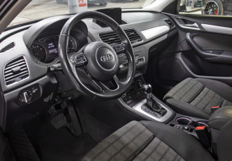Подержанный автомобиль Audi Q3 2016 года (17 фото)