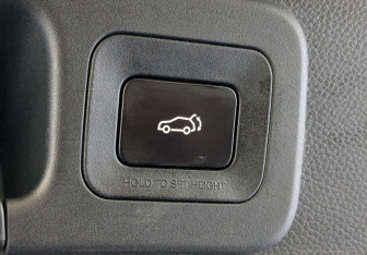 Подержанный автомобиль GAC GS8 2024 года (26 фото)