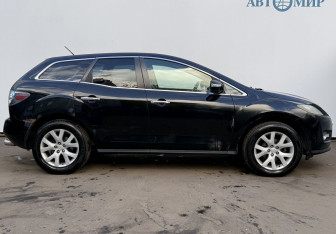 Подержанный автомобиль Mazda CX-7 2008 года (4 фото)