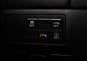 Подержанный автомобиль Mazda 6 Sedan 2017 года (17 фото)