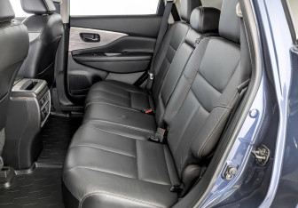 Подержанный автомобиль Nissan Murano Suv 2021 года (12 фото)